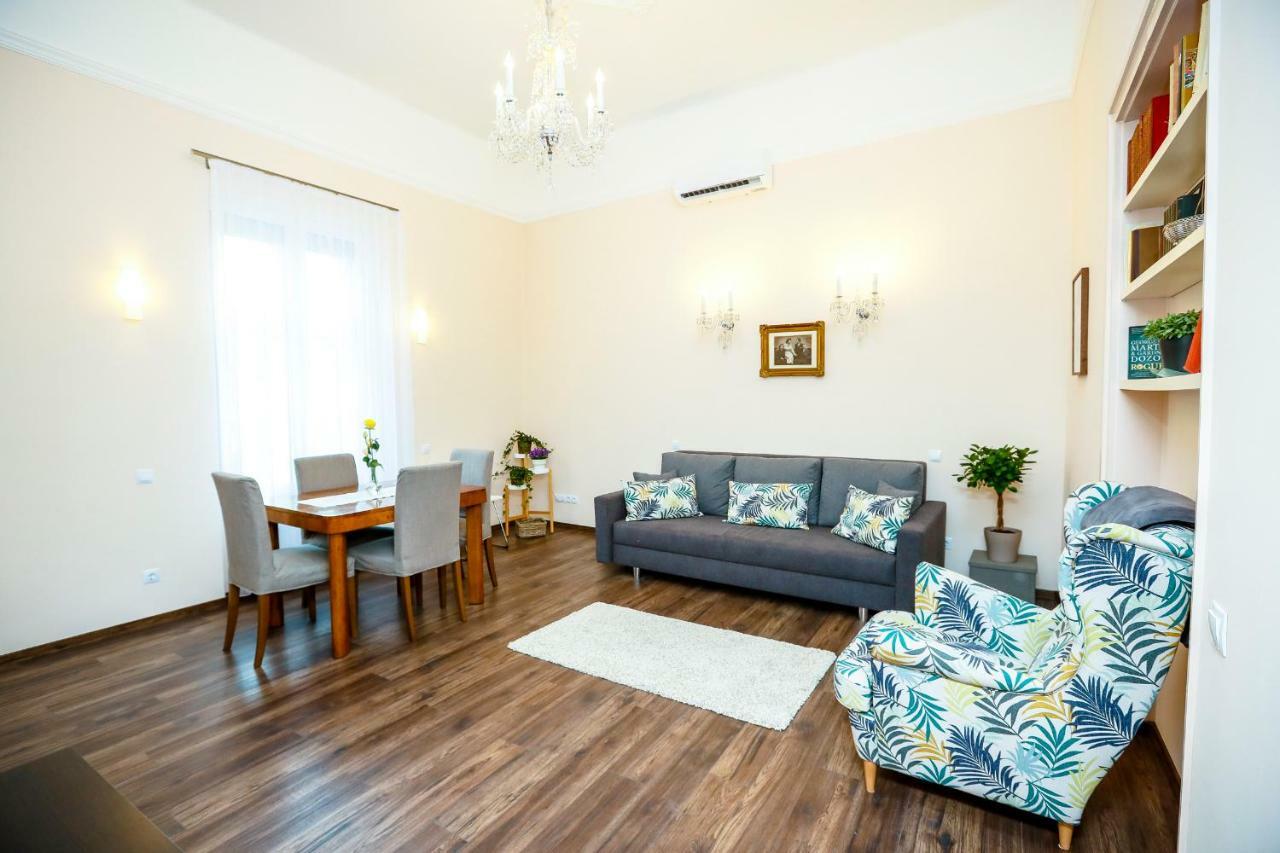 D8 Design Apartment & Studio 埃格尔 外观 照片